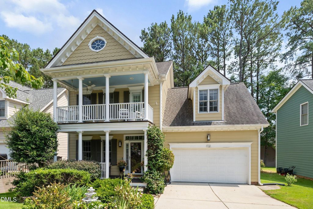 1721 White Dogwood Road, Apex, NC 27502