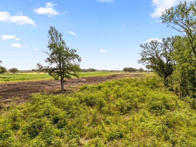 000 Modena School Road, Rosenberg, TX 77471