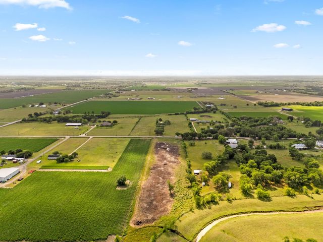 000 Modena School Road, Rosenberg, TX 77471