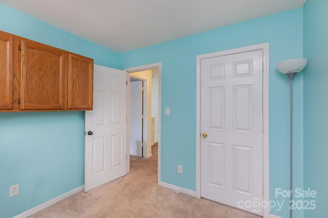 7519 Petrea Lane, Charlotte, NC 28227