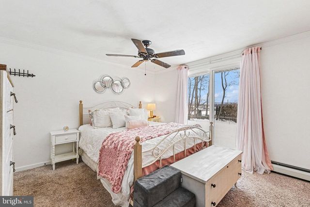 2141 CLOVERFIELD DR, Lebanon, PA 17046