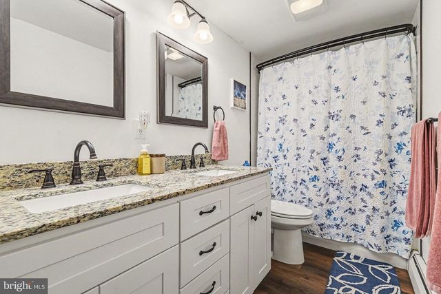 2141 CLOVERFIELD DR, Lebanon, PA 17046