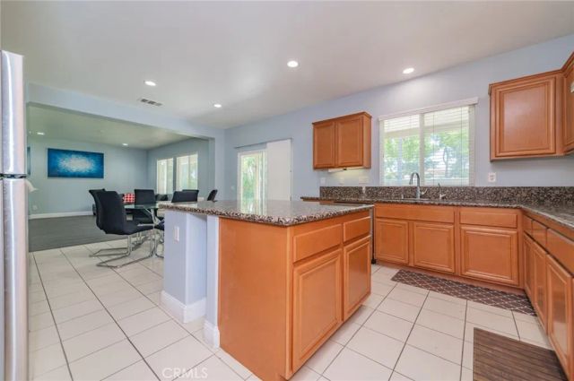 12939 Thornbury Lane, Eastvale, CA 92880