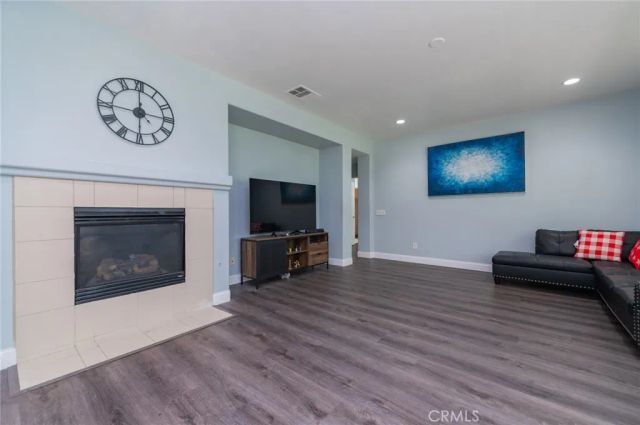 12939 Thornbury Lane, Eastvale, CA 92880