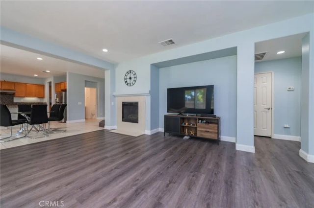 12939 Thornbury Lane, Eastvale, CA 92880