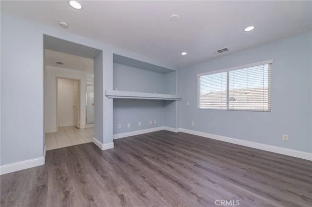 12939 Thornbury Lane, Eastvale, CA 92880