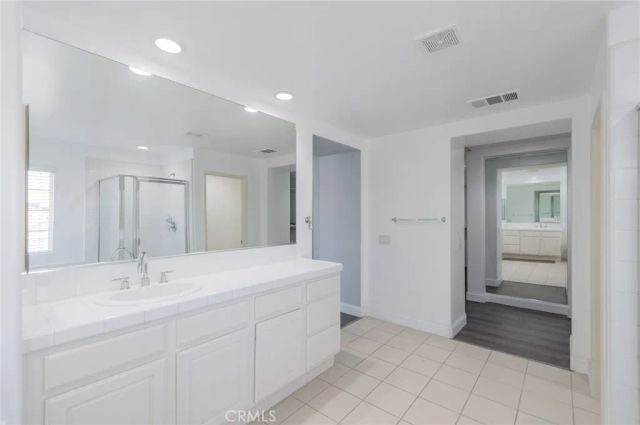 12939 Thornbury Lane, Eastvale, CA 92880