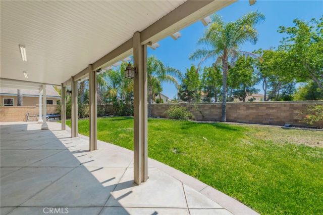 12939 Thornbury Lane, Eastvale, CA 92880