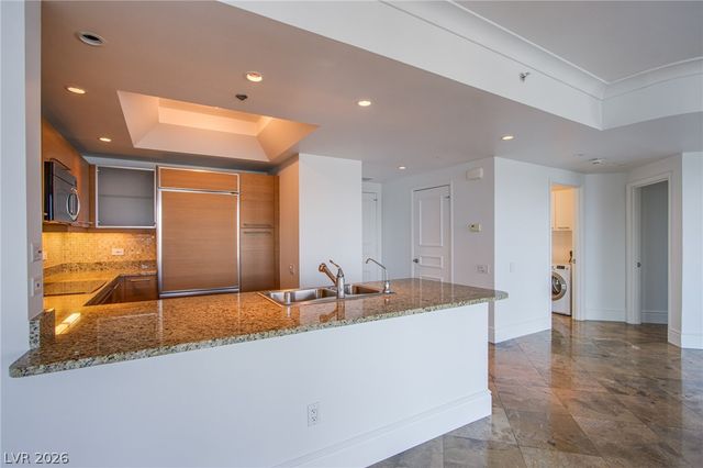 222 Karen Avenue 4005, Las Vegas, NV 89109