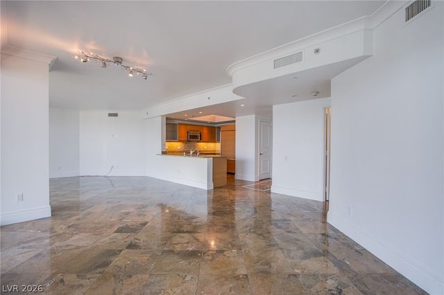 222 Karen Avenue 4005, Las Vegas, NV 89109