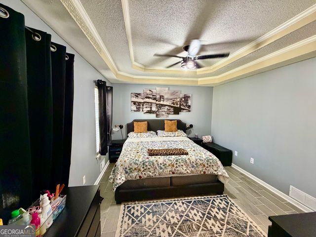 130 Lakefront Drive, Covington, GA 30016