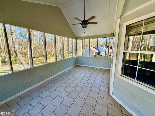 130 Lakefront Drive, Covington, GA 30016