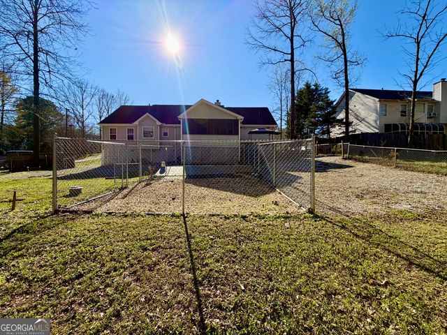 130 Lakefront Drive, Covington, GA 30016