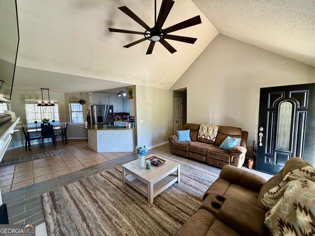 130 Lakefront Drive, Covington, GA 30016