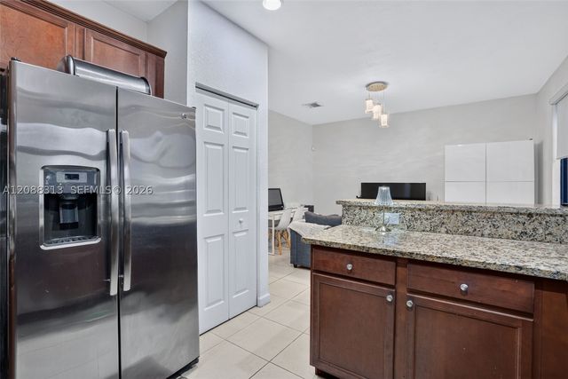 11249 NW 88th Ter, Doral, FL 33178