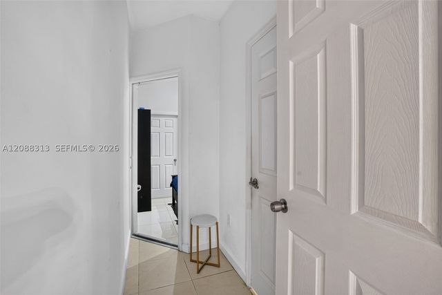 11249 NW 88th Ter, Doral, FL 33178