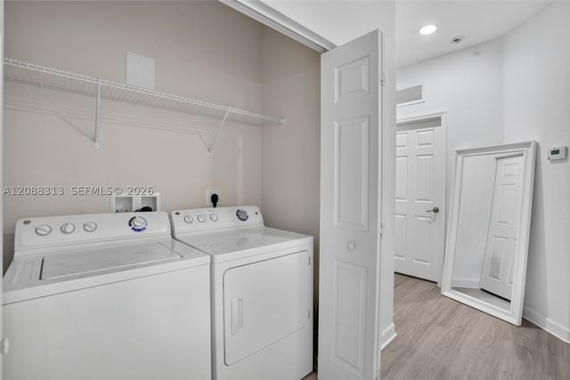 11249 NW 88th Ter, Doral, FL 33178