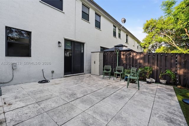 11249 NW 88th Ter, Doral, FL 33178