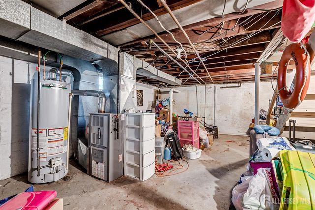 450 Crows Mill Road, Fords, NJ 08863