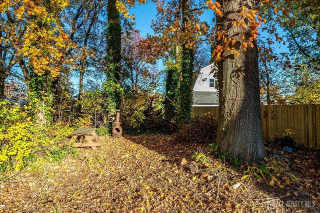 450 Crows Mill Road, Fords, NJ 08863