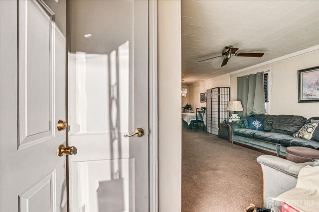 450 Crows Mill Road, Fords, NJ 08863