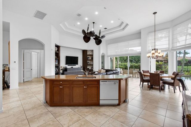17728 Villa Club Way, Boca Raton, FL 33496