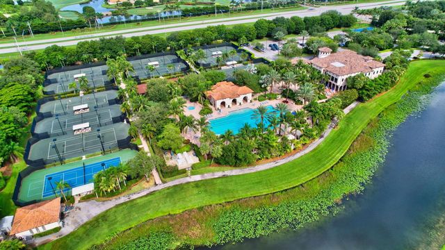 17728 Villa Club Way, Boca Raton, FL 33496