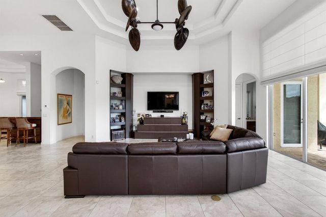 17728 Villa Club Way, Boca Raton, FL 33496