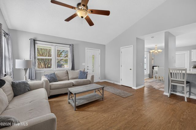 6517 Spicewood Street, Wilmington, NC 28405