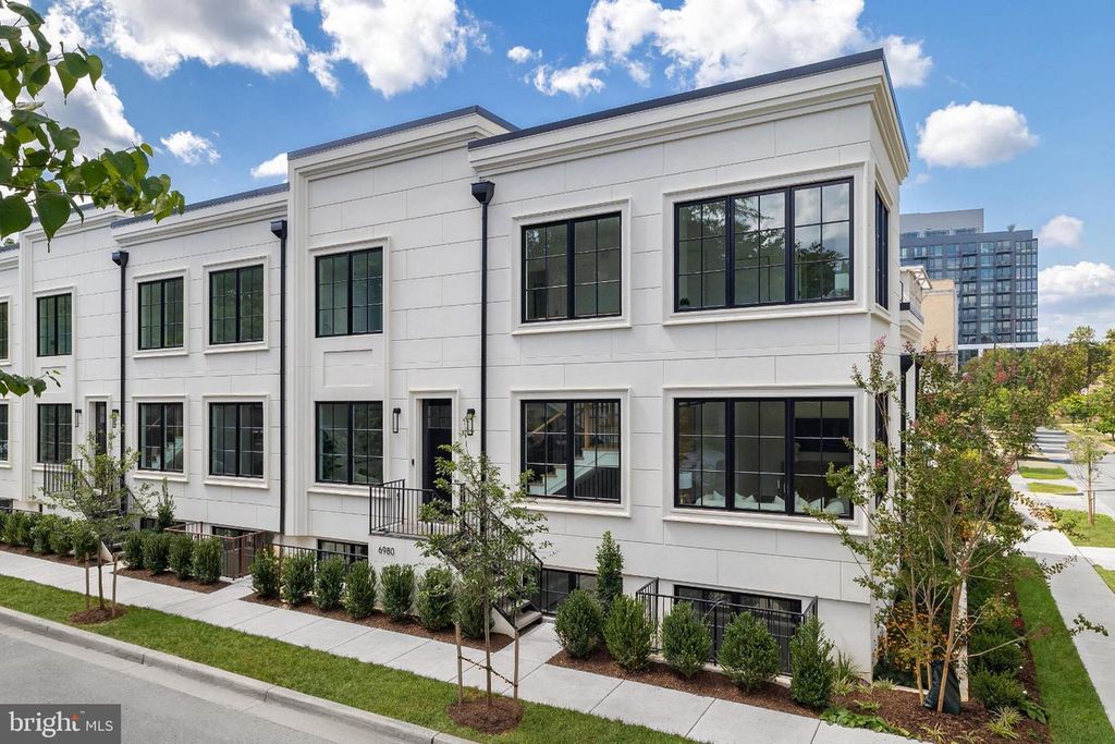 6960 WEST AVE, Chevy Chase, MD 20815