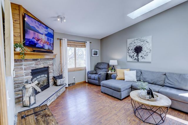 665 Galena Court, Sun Prairie, WI 53590