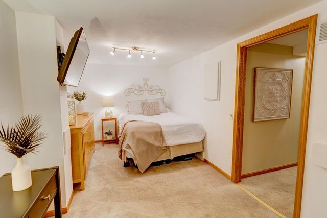 665 Galena Court, Sun Prairie, WI 53590