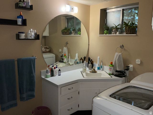 999 E JASPER CIR, Salt Lake City, UT 84106