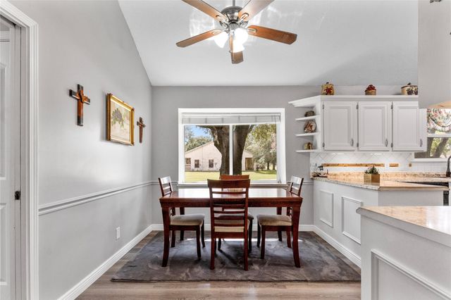 3503 Quail Circle, Sealy, TX 77474