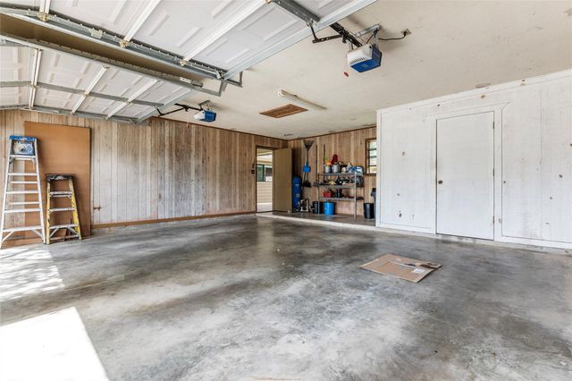 3503 Quail Circle, Sealy, TX 77474