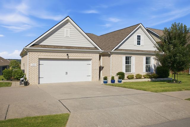 1303 Sylvan Park Dr, Spring Hill, TN 37174