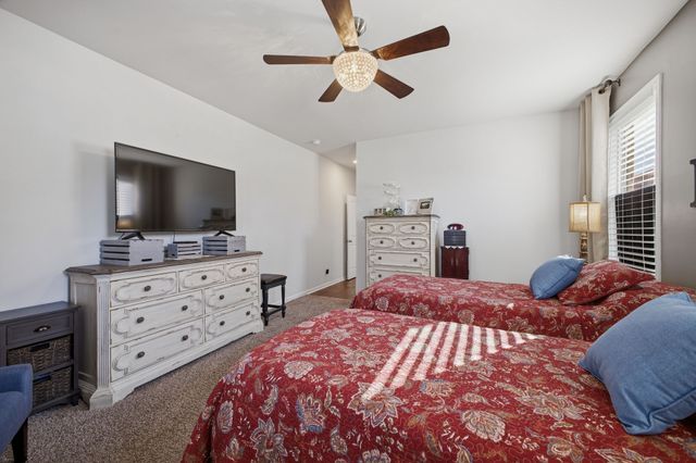 1303 Sylvan Park Dr, Spring Hill, TN 37174