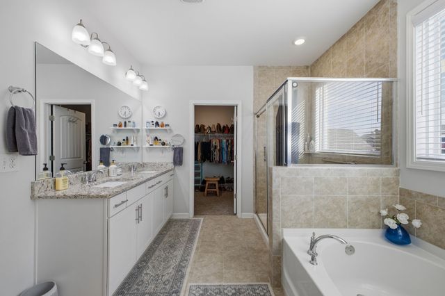 1303 Sylvan Park Dr, Spring Hill, TN 37174
