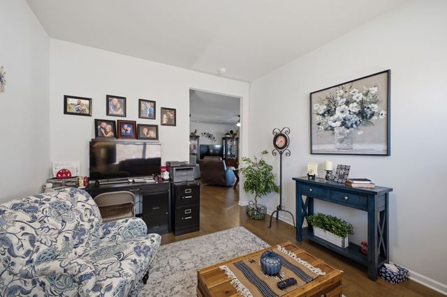 1303 Sylvan Park Dr, Spring Hill, TN 37174