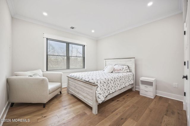 125 Grant Avenue, Eatontown, NJ 07724