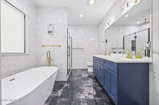 125 Grant Avenue, Eatontown, NJ 07724