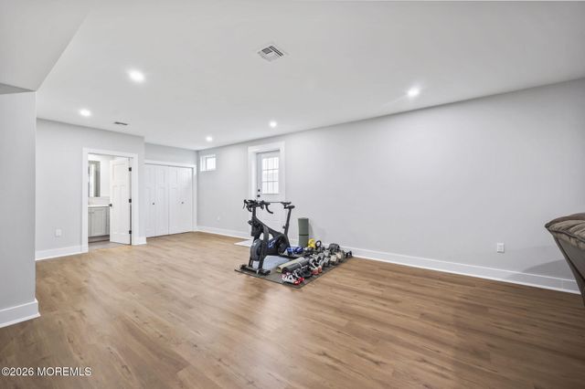 125 Grant Avenue, Eatontown, NJ 07724