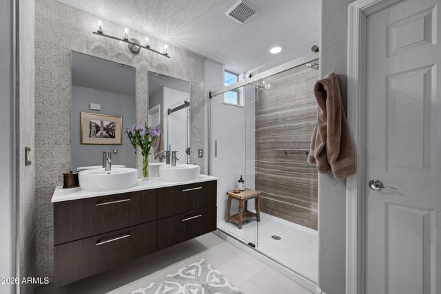 615 E PORTLAND Street 173, Phoenix, AZ 85004