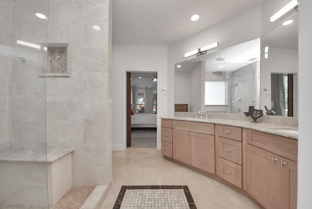 1810 Blue Water Bay Drive, Katy, TX 77494