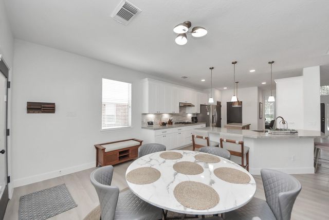 1810 Blue Water Bay Drive, Katy, TX 77494