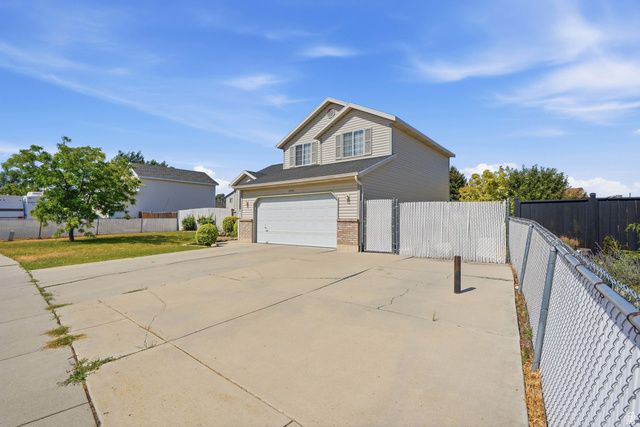 3366 S SHALISE CIR, West Valley City, UT 84120