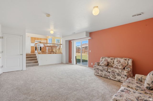 3366 S SHALISE CIR, West Valley City, UT 84120