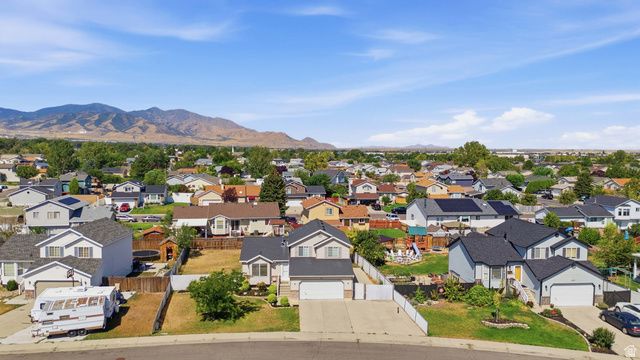 3366 S SHALISE CIR, West Valley City, UT 84120