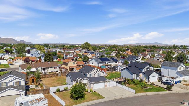 3366 S SHALISE CIR, West Valley City, UT 84120