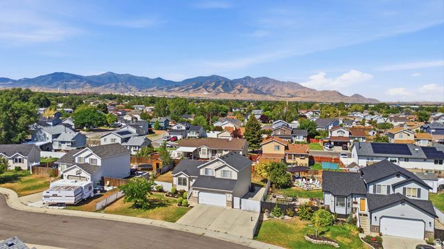 3366 S SHALISE CIR, West Valley City, UT 84120